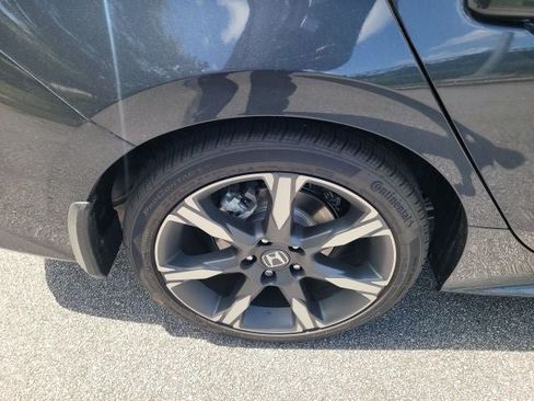 Used 2025 Honda Civic Sport image 16