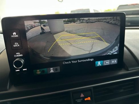 Used 2023 Honda Pilot Elite image 28