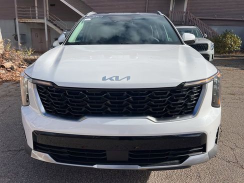 New 2026 Kia Sorento S w/ S Panoramic Sunroof Package FWD image 6