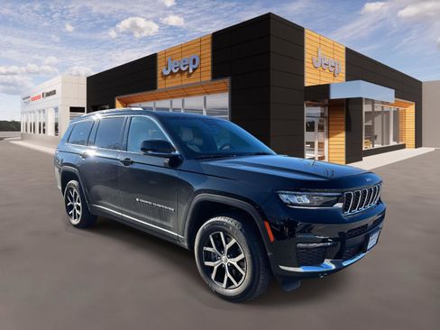Certified 2025 Jeep Grand Cherokee L Limited image 1