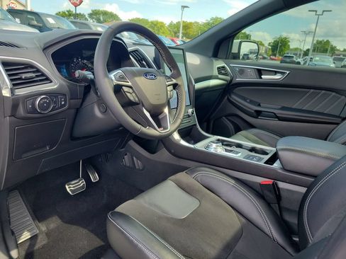 Certified 2022 Ford Edge ST w/ Equipment Group 401A AWD/4WD image 21