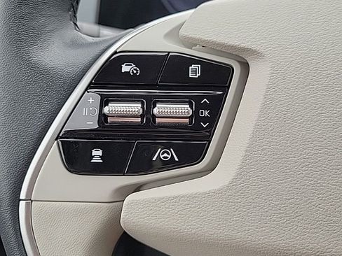 Used 2022 Kia EV6 Wind image 35