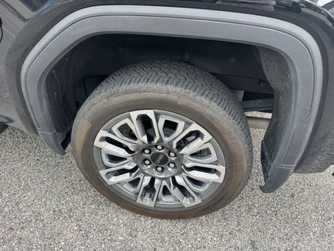 Certified 2024 GMC Sierra 1500 Denali Ultimate AWD/4WD image 22
