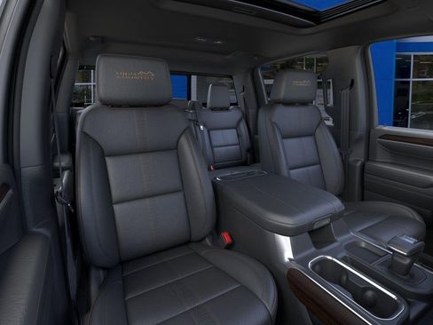 New 2026 Chevrolet Silverado 1500 High Country w/ High Country Premium Package image 16