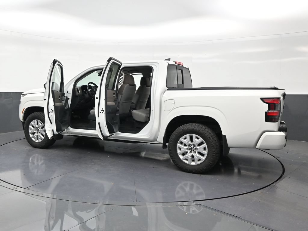 Used 2022 Nissan Frontier SV AWD/4WD image 30