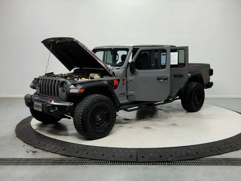 Used 2021 Jeep Gladiator Rubicon AWD/4WD image 12