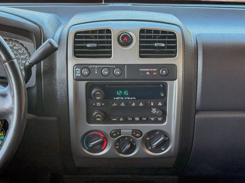 Used 2010 GMC Canyon SLE AWD/4WD image 15