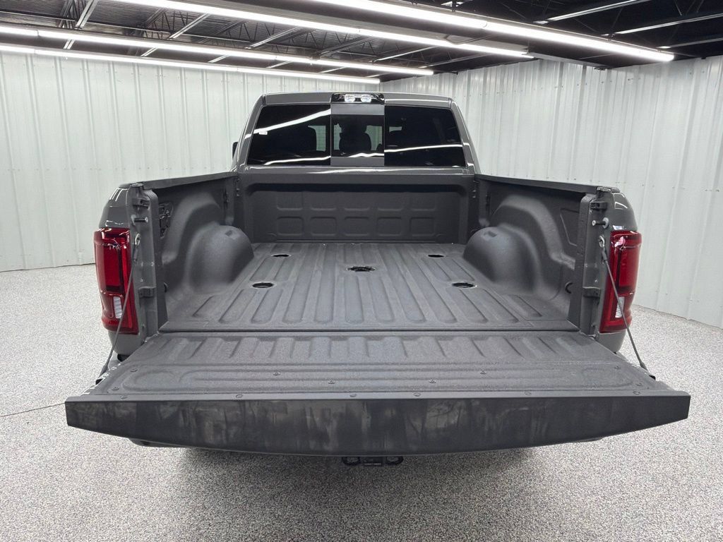 New 2027 RAM 2500 Limited AWD/4WD image 8