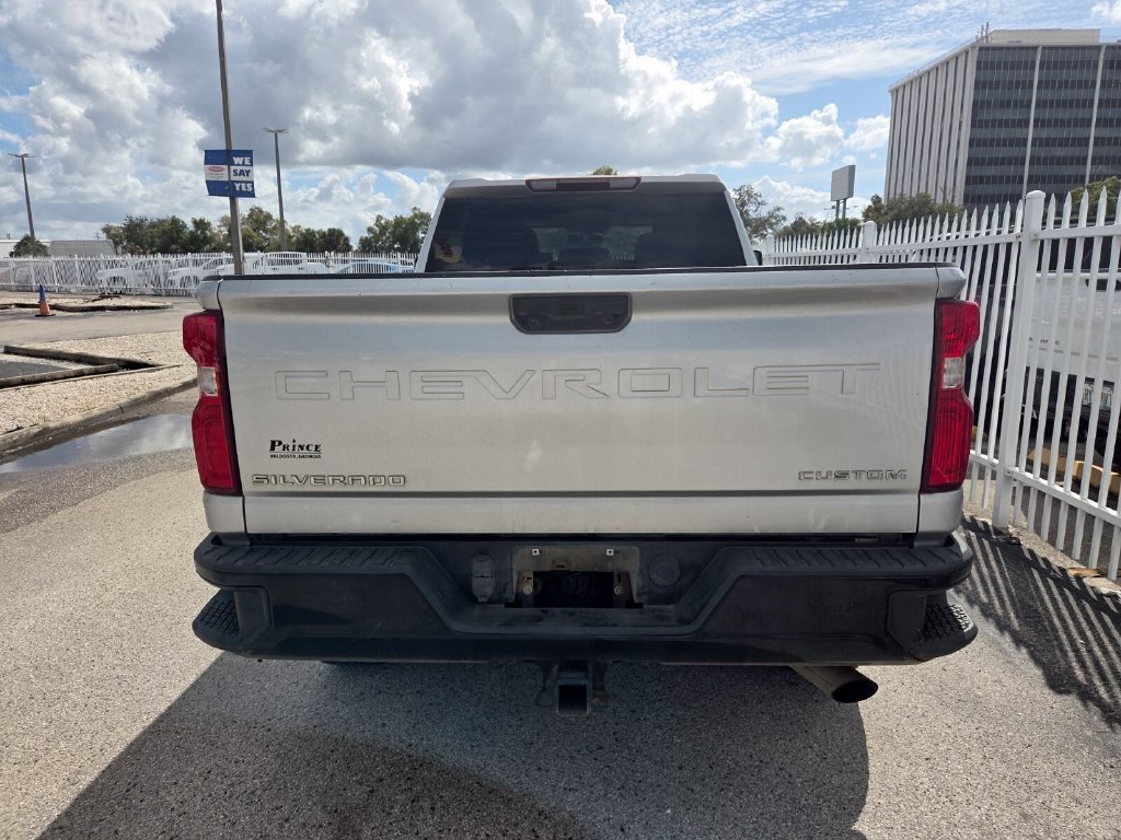 Used 2021 Chevrolet Silverado 2500 Custom w/ Custom Value Package AWD/4WD image 8