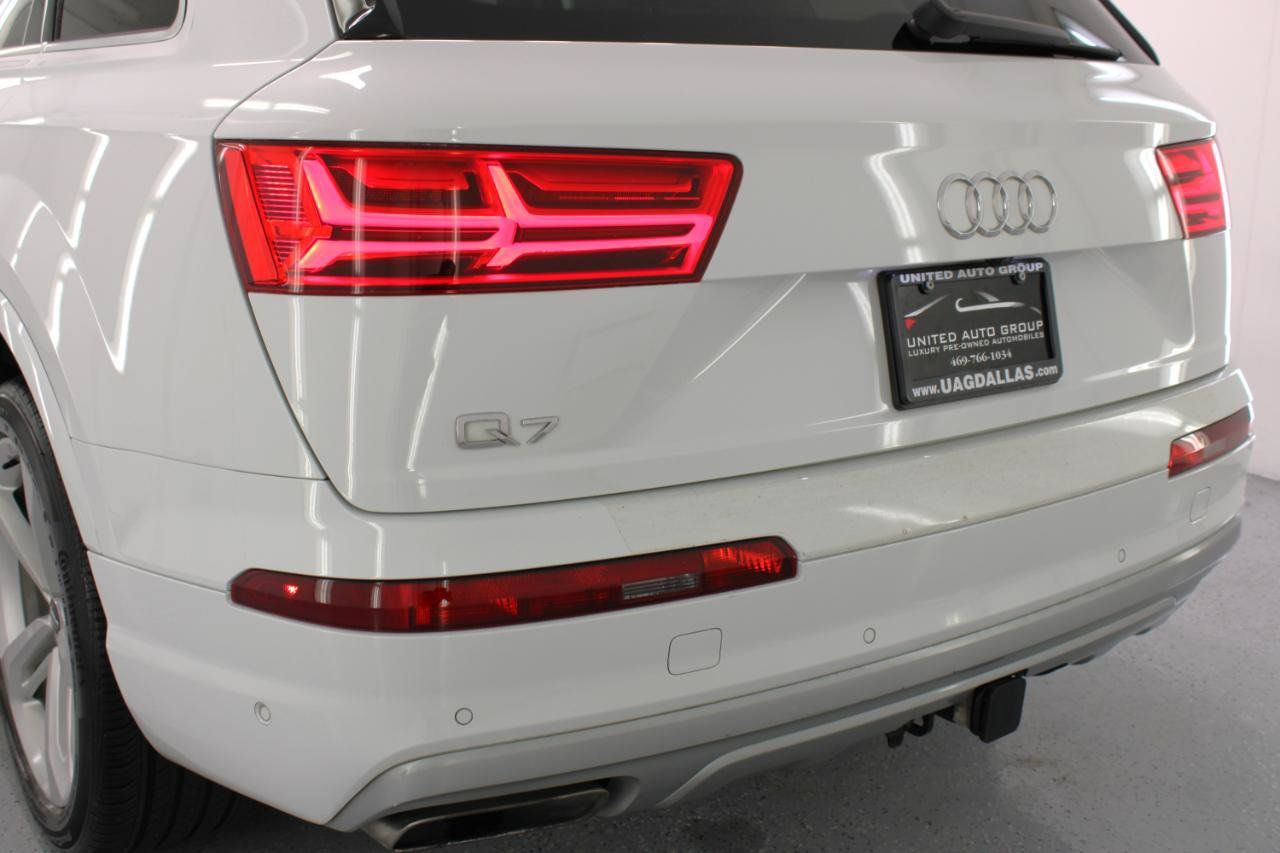 Used 2019 Audi Q7 3.0T Prestige w/ Prestige Package AWD/4WD image 24