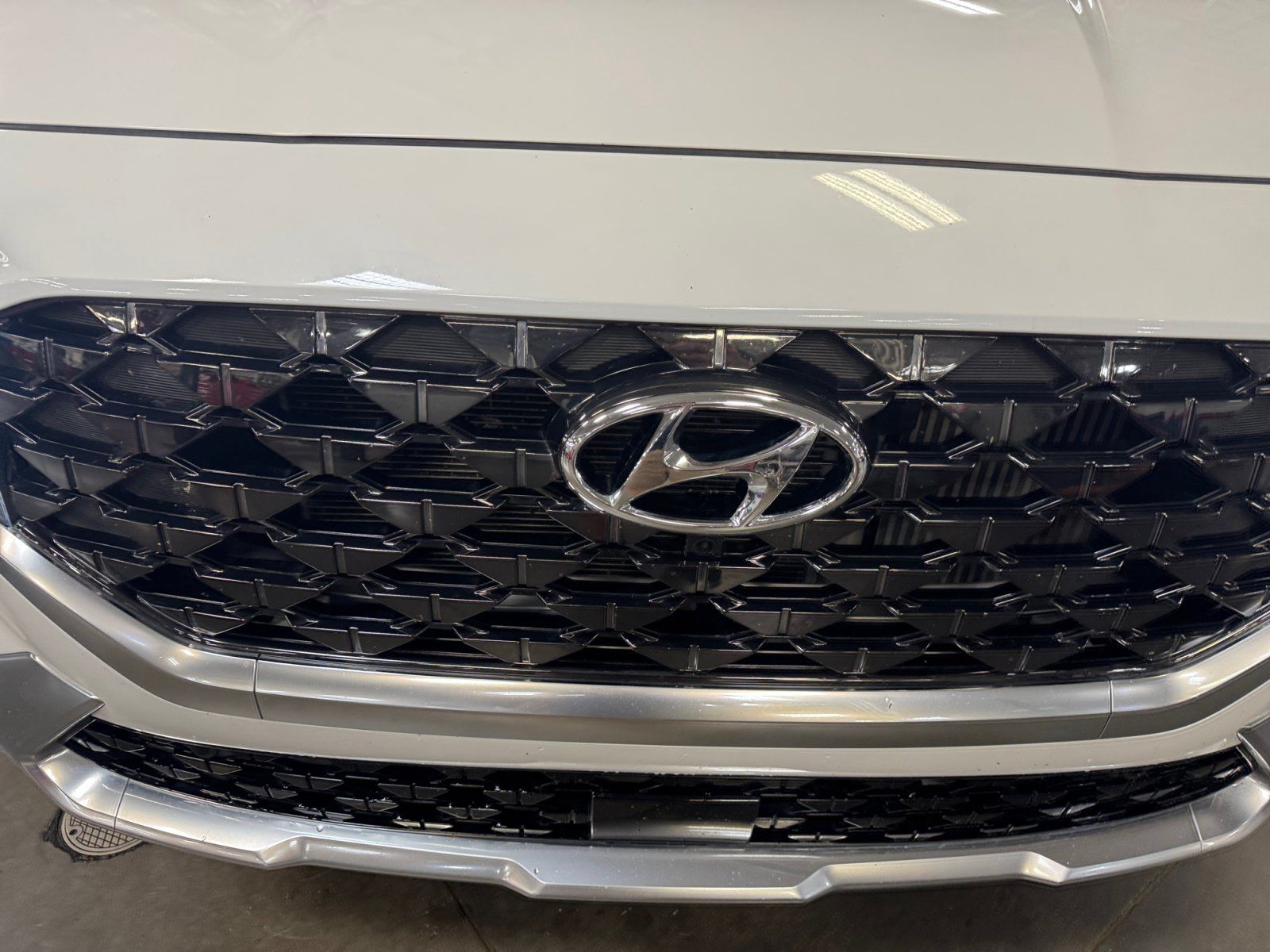 Used 2023 Hyundai Santa Fe Calligraphy FWD image 18