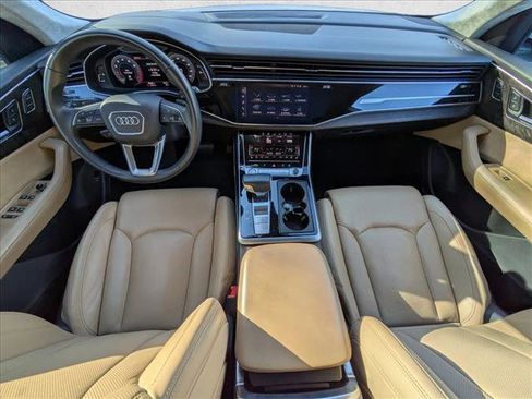 Used 2019 Audi Q8 Prestige image 10