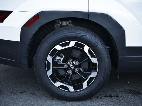 Used 2024 Hyundai Santa Fe SE image 6