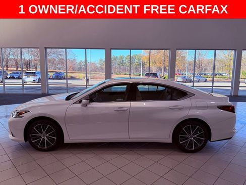 Certified 2024 Lexus ES 350 w/ Premium Package image 4