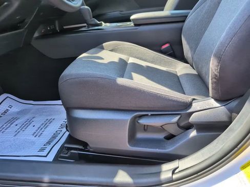 Used 2025 Toyota Camry LE image 14