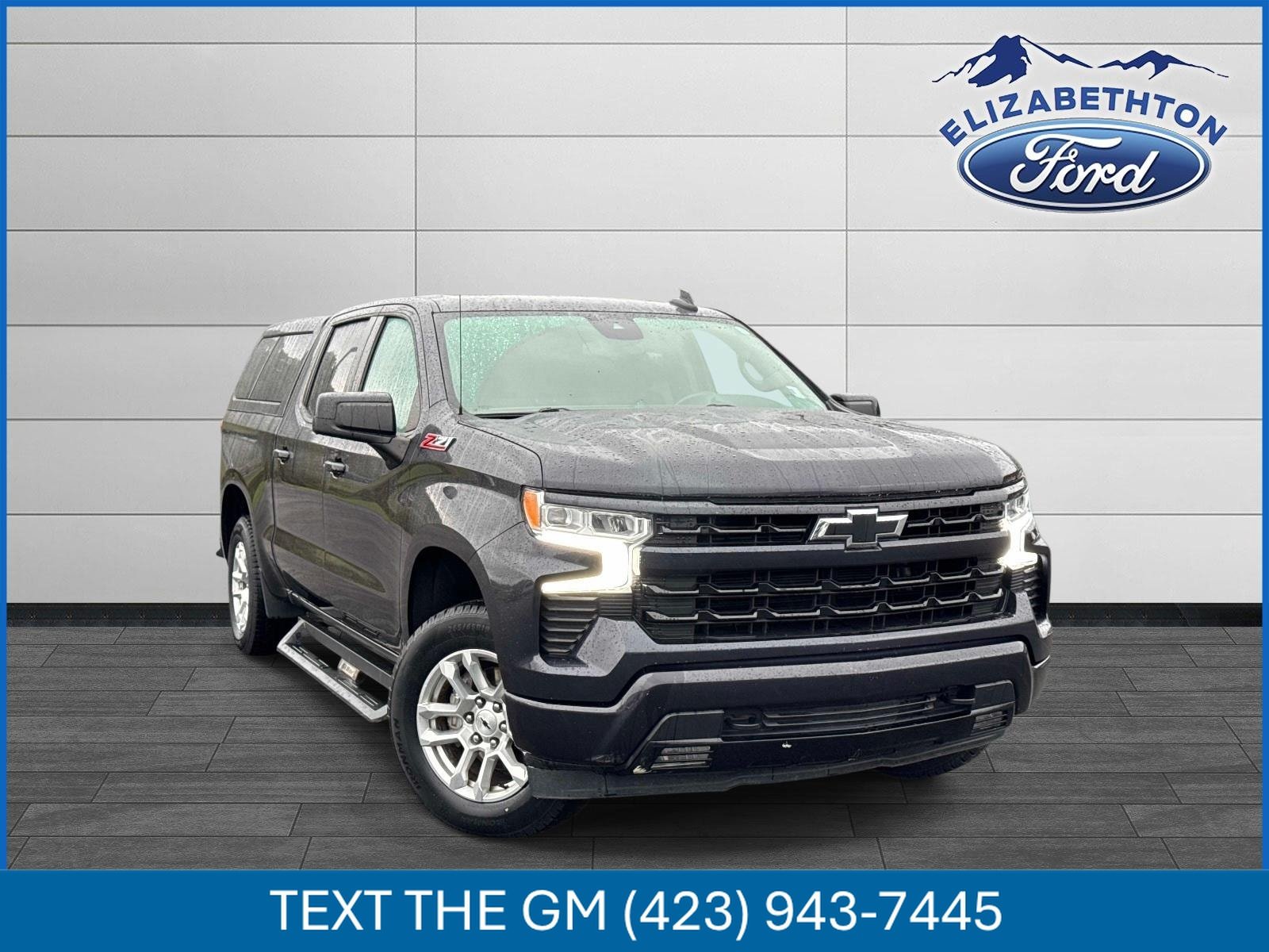 Used 2022 Chevrolet Silverado 1500 RST w/ Z71 Off-Road Package AWD/4WD image 1