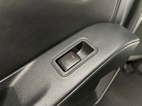 Used 2023 Nissan Frontier PRO-4X w/ Pro Convenience Package image 18