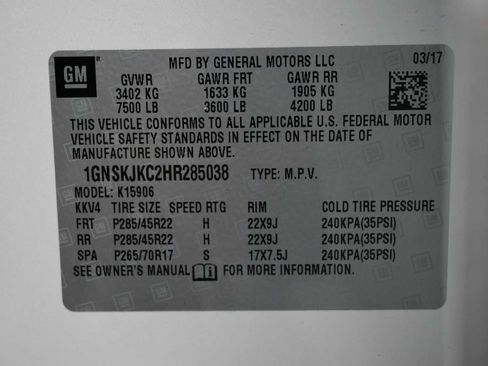 Used 2017 Chevrolet Suburban Premier AWD/4WD image 11