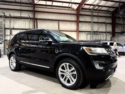 Used 2016 Ford Explorer Limited AWD/4WD image 1