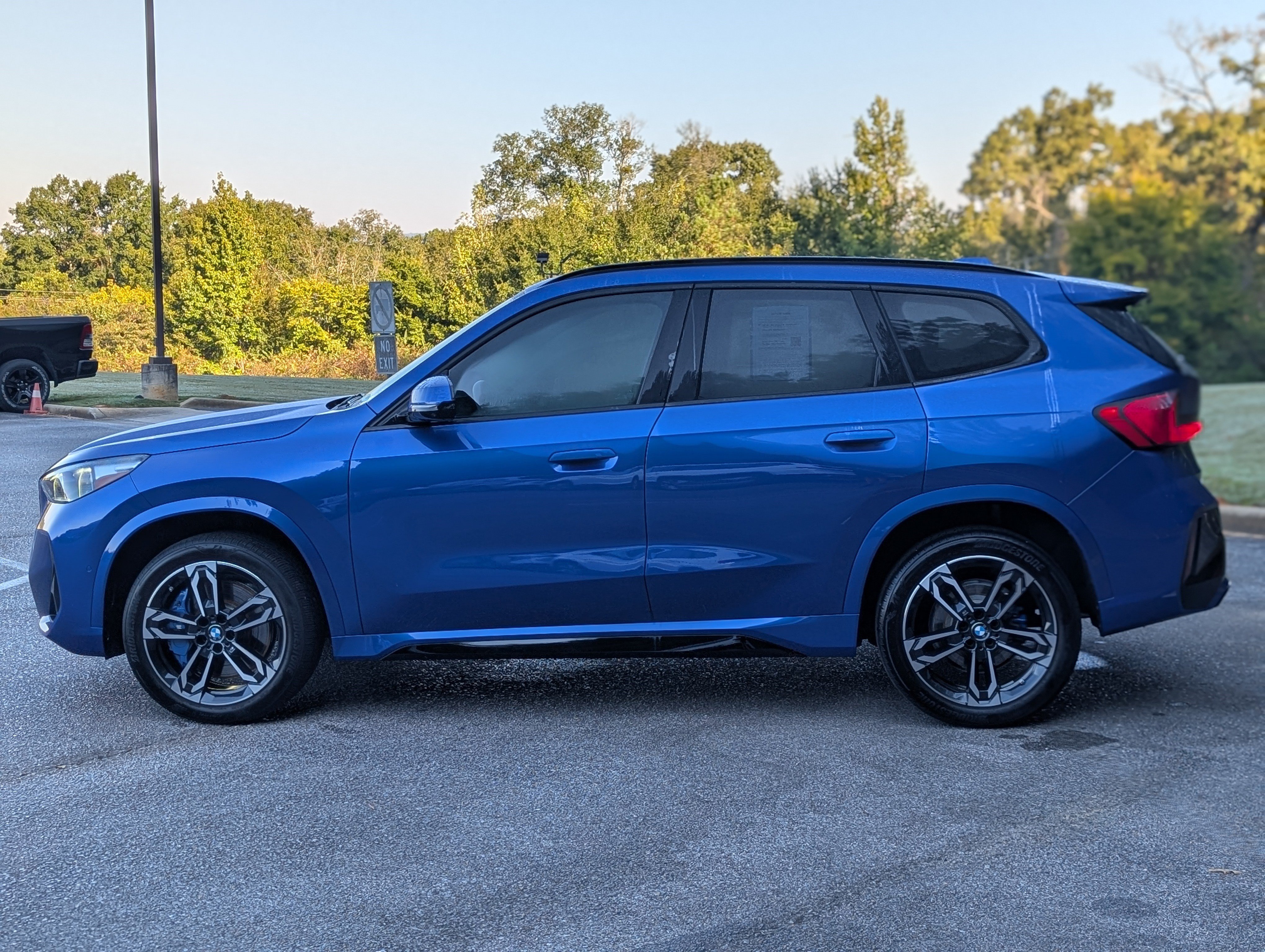 Used 2025 BMW X1 xDrive28i w/ Technology Package AWD/4WD image 6