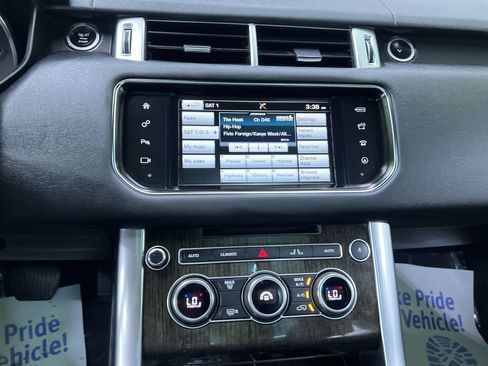 Used 2016 Land Rover Range Rover Sport SE AWD/4WD image 21