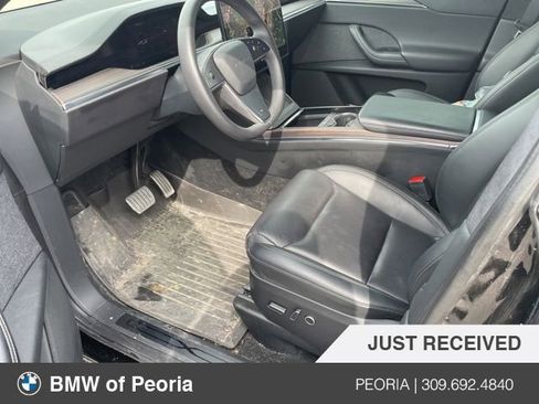 Used 2023 Tesla Model X image 13