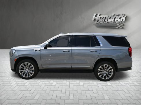 Used 2023 GMC Yukon Denali image 7