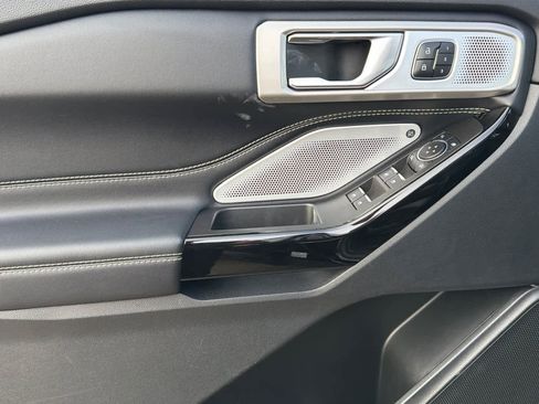 Used 2023 Ford Explorer ST w/ Equipment Group 401A image 12