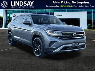 Used 2022 Volkswagen Atlas Cross Sport SE w/ Black Wheel Package video 1