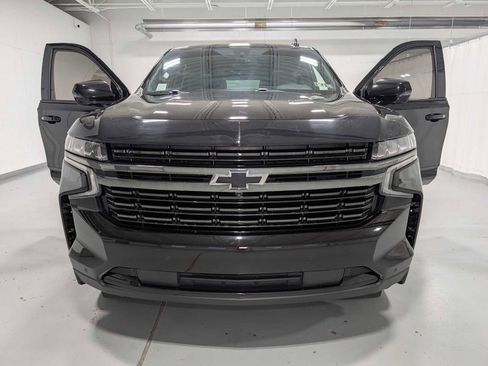 Used 2022 Chevrolet Tahoe RST w/ Sport Performance Package image 15