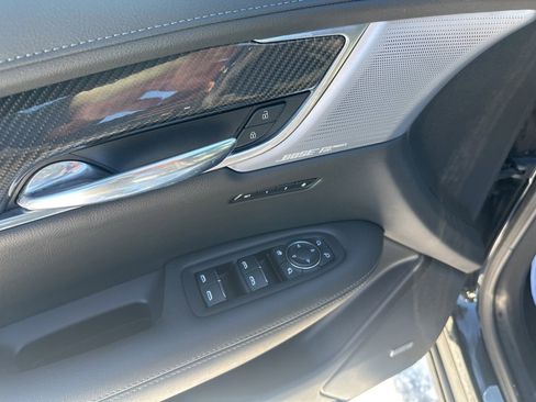 Certified 2024 Cadillac XT6 Sport image 14