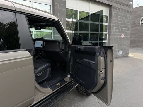 Used 2025 Ford Bronco Badlands AWD/4WD image 43