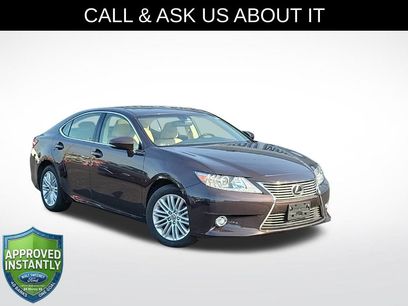 Used 2015 Lexus ES 350 w/ Luxury Package