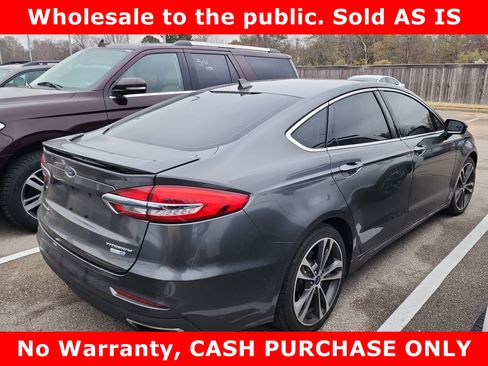 Used 2020 Ford Fusion Titanium image 6