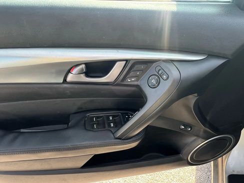 Used 2010 Acura TL image 10