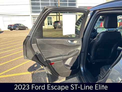 Used 2023 Ford Escape ST-Line Elite w/ Premium Technology Package image 34
