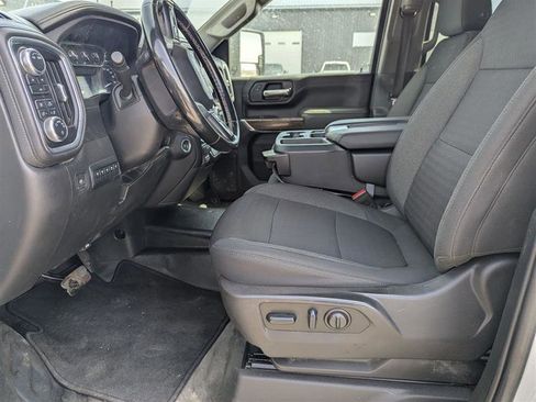 Used 2023 GMC Sierra 3500 SLE w/ SLE Convenience Package AWD/4WD image 9