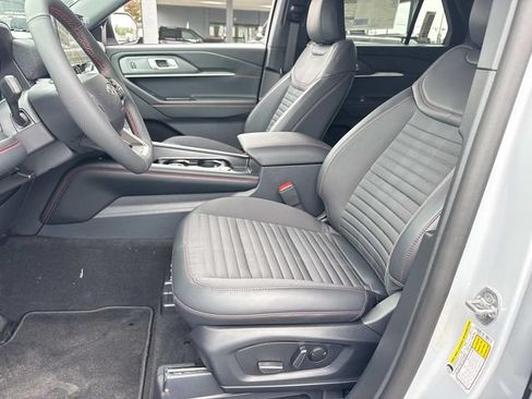 New 2026 Ford Explorer ST-Line w/ Premium Package RWD image 19