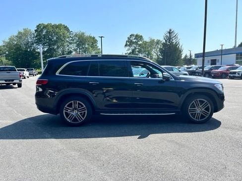 Used 2022 Mercedes-Benz GLS 450 4MATIC image 5