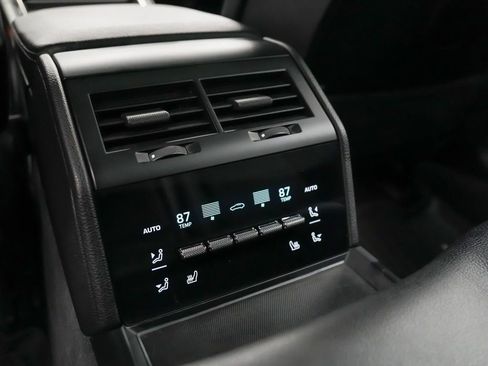 Certified 2025 Porsche Panamera 4 AWD/4WD image 20