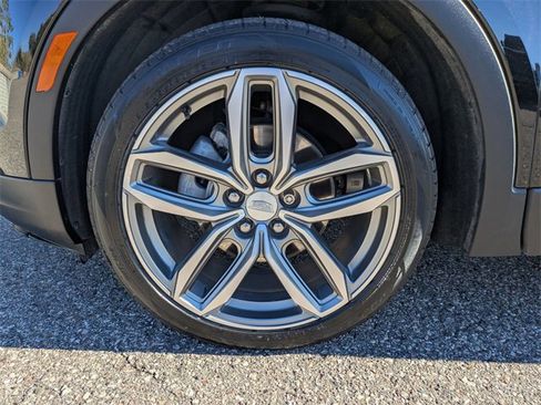 Used 2022 Cadillac XT4 Sport w/ Driver Awareness Package image 21