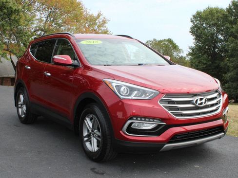 Used 2018 Hyundai Santa Fe Sport image 1