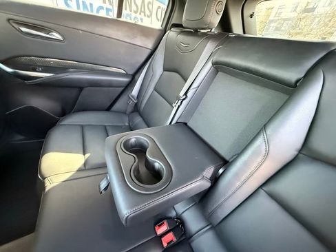 Used 2022 Cadillac XT4 Sport w/ Enhanced Visibility Package FWD image 29
