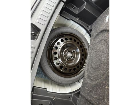 Certified 2026 Chevrolet Equinox LT FWD image 8
