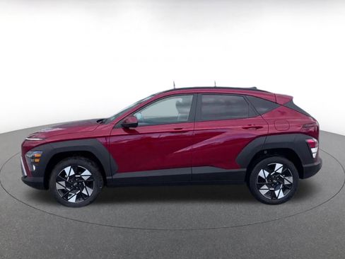 Used 2025 Hyundai Kona SEL image 9