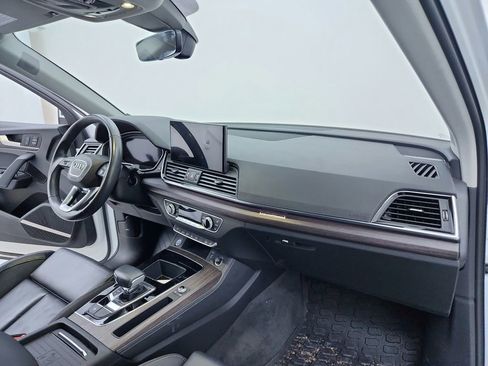 Used 2021 Audi Q5 Prestige w/ Prestige Package image 32