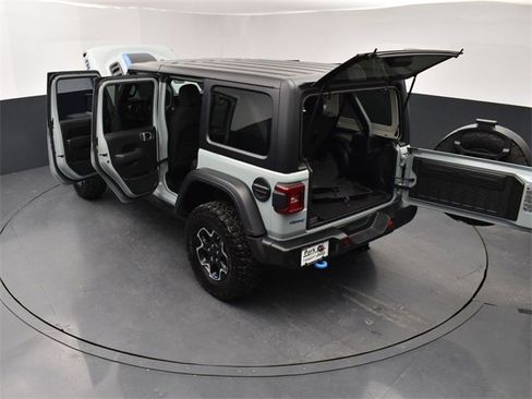 Used 2023 Jeep Wrangler Unlimited Rubicon 4xe image 28