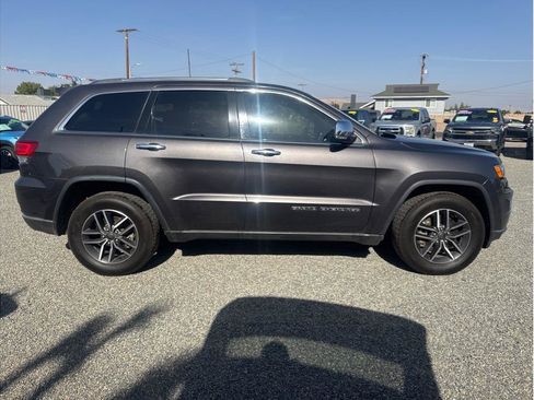 Used 2021 Jeep Grand Cherokee Limited w/ Luxury Group II RWD image 4
