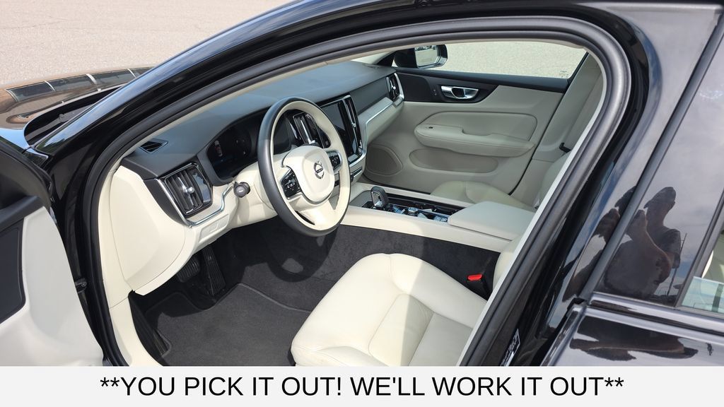 Used 2023 Volvo S60 B5 Plus FWD image 22