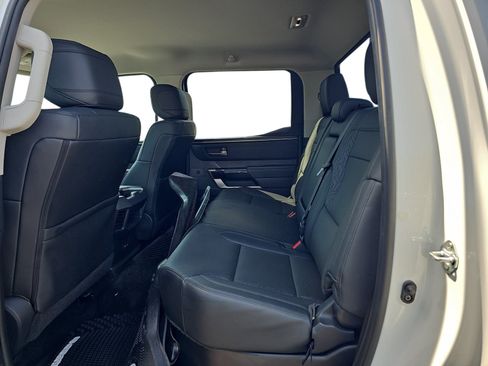 Used 2022 Toyota Tundra Limited AWD/4WD image 11
